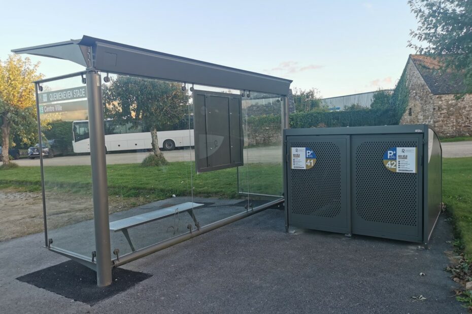 Abri-vélo sécurisés stade Quéménéven